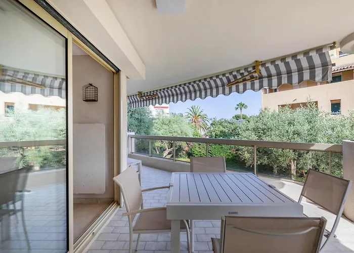 Tanit Piscine, 6 Couchages, Parking Apartman